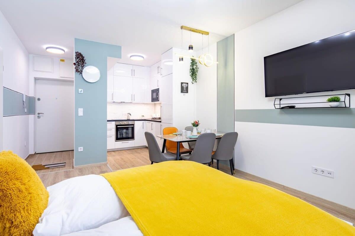 דירות בודפשט Free Parking - Balcony - Sunny - New מראה חיצוני תמונה